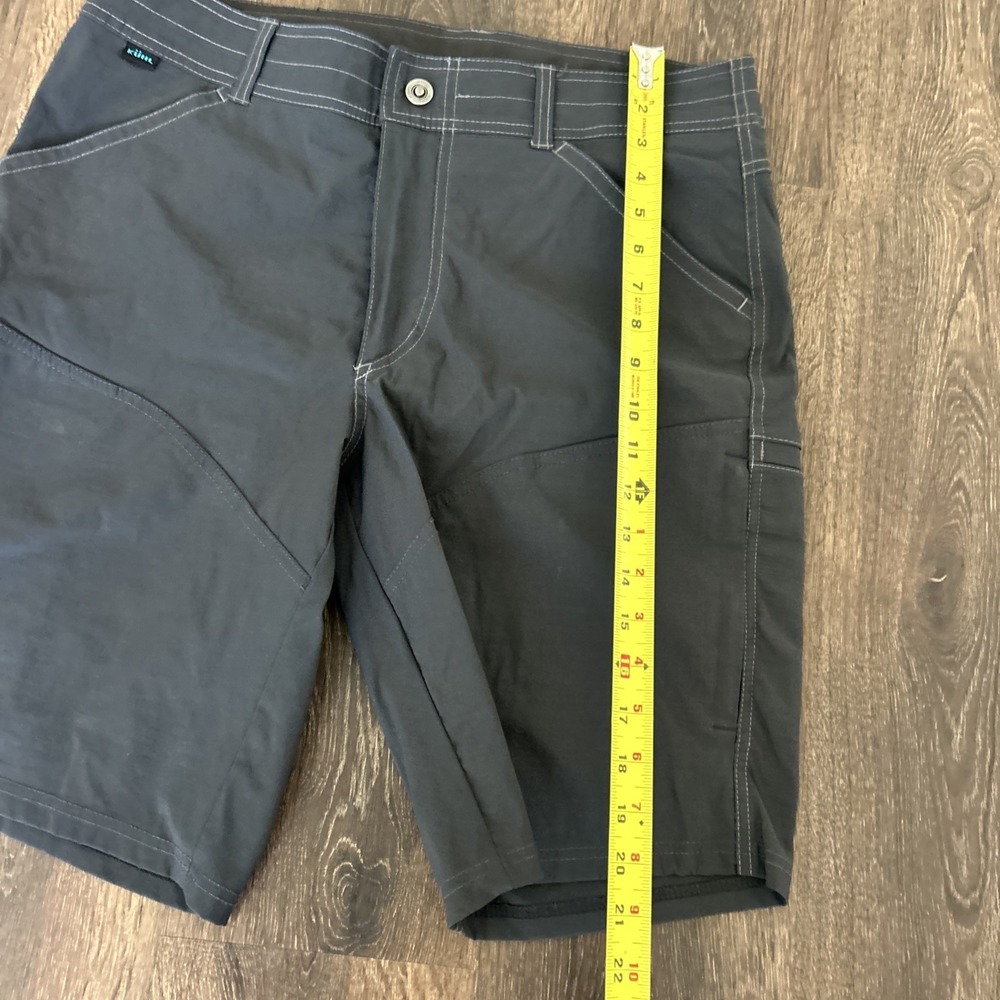 Kuhl Men's Cargo Shorts in Charcoal with Contrast Stitching - Picture 6 of 8